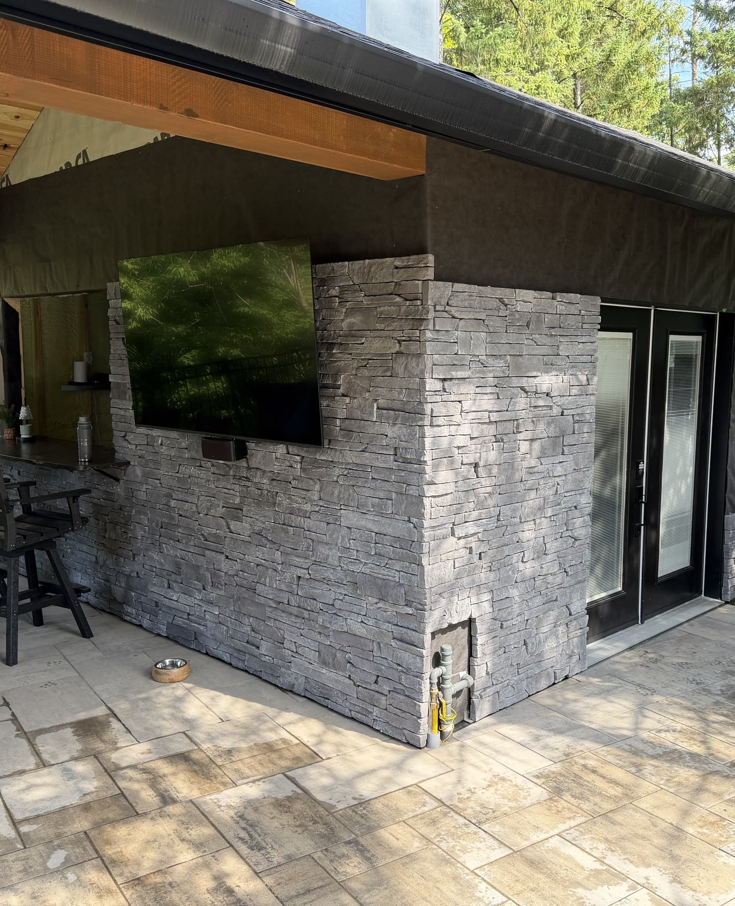 Completed stone outdoor living wall